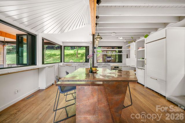53 Buchanan Place, Asheville, NC 28801