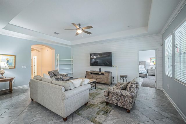 10174 LOVEGRASS LANE, Orlando, FL 32832