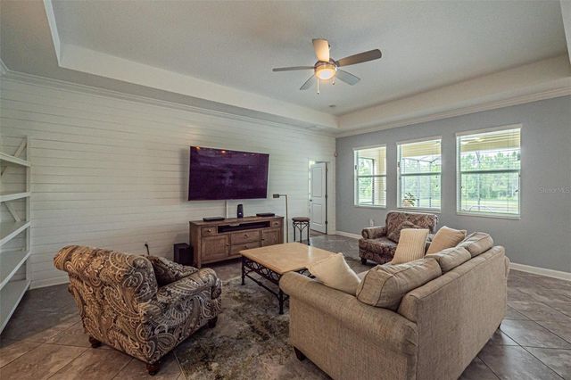 10174 LOVEGRASS LANE, Orlando, FL 32832