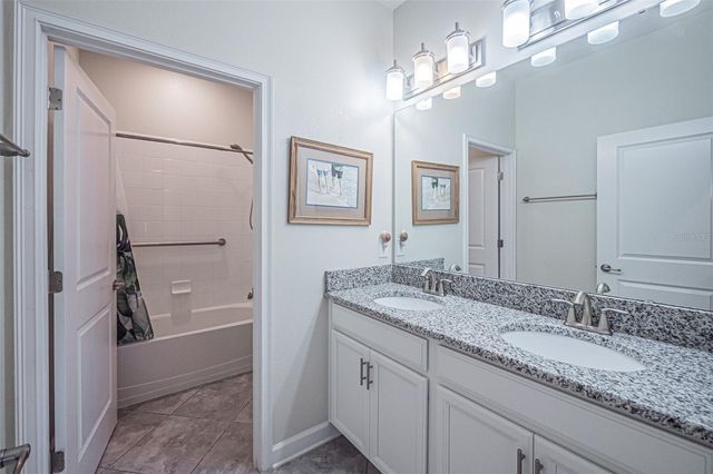10174 LOVEGRASS LANE, Orlando, FL 32832