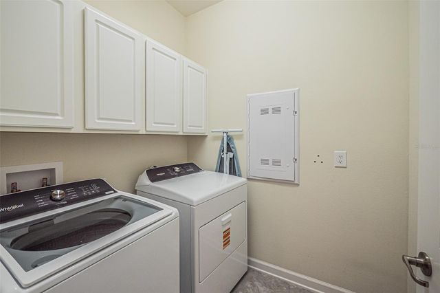 10174 LOVEGRASS LANE, Orlando, FL 32832