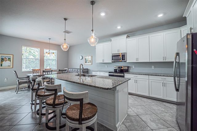 10174 LOVEGRASS LANE, Orlando, FL 32832