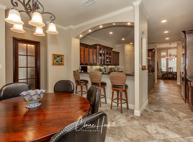 2113 Ironwood Dr, Midland, TX 79707