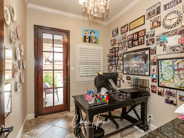 2113 Ironwood Dr, Midland, TX 79707