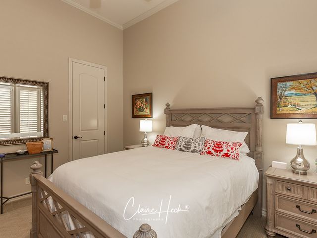 2113 Ironwood Dr, Midland, TX 79707