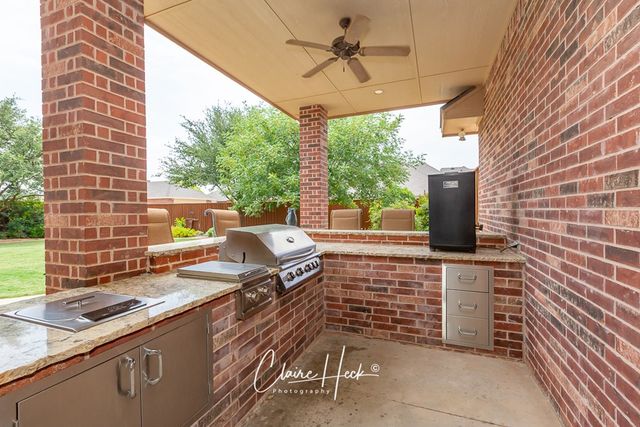 2113 Ironwood Dr, Midland, TX 79707