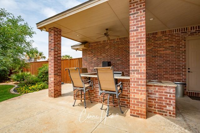 2113 Ironwood Dr, Midland, TX 79707