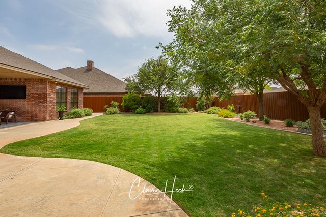 2113 Ironwood Dr, Midland, TX 79707