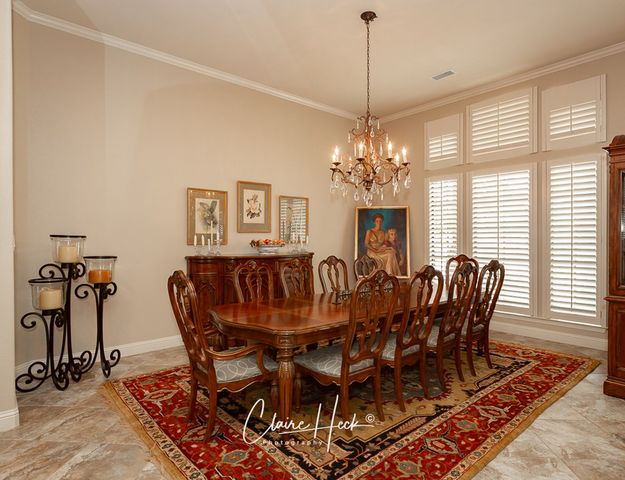 2113 Ironwood Dr, Midland, TX 79707