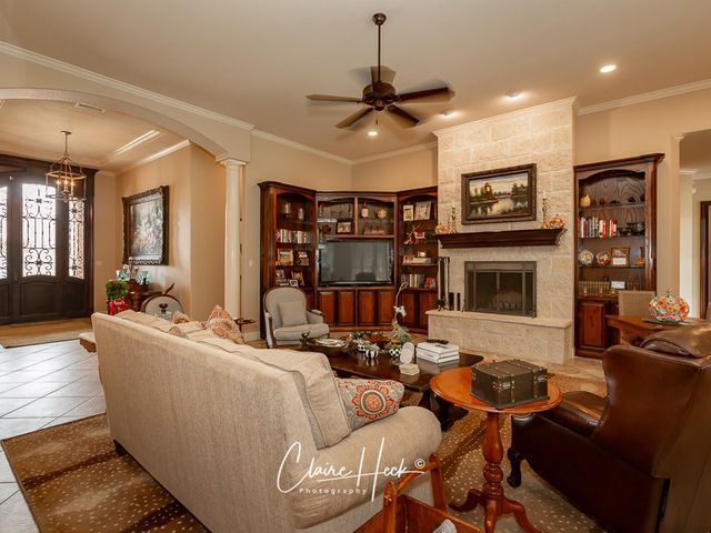 2113 Ironwood Dr, Midland, TX 79707