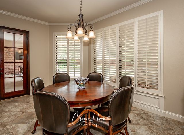 2113 Ironwood Dr, Midland, TX 79707