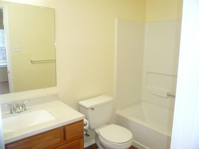 6307 Sutton Meadows Drive, Houston, TX 77086