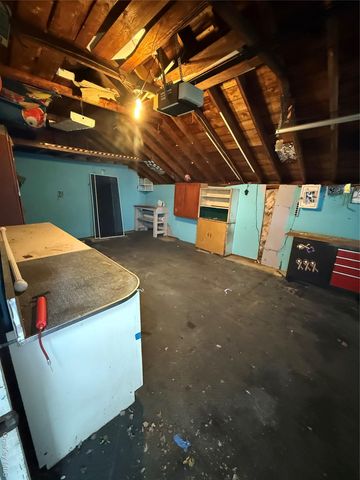 63 Anchor Lane, Levittown, NY 11756