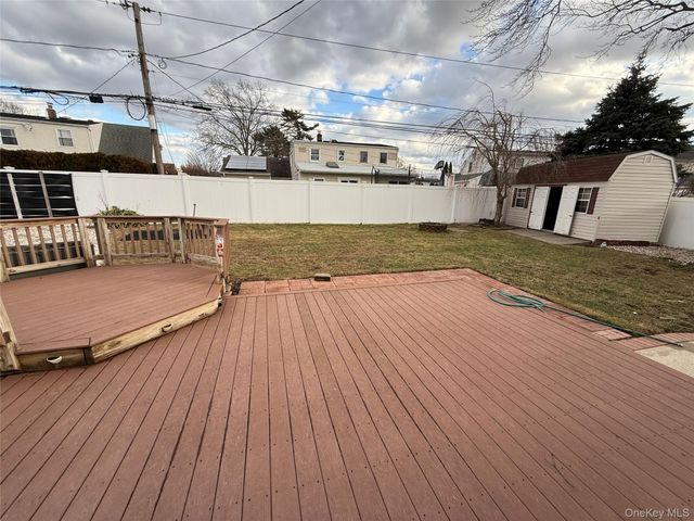 63 Anchor Lane, Levittown, NY 11756