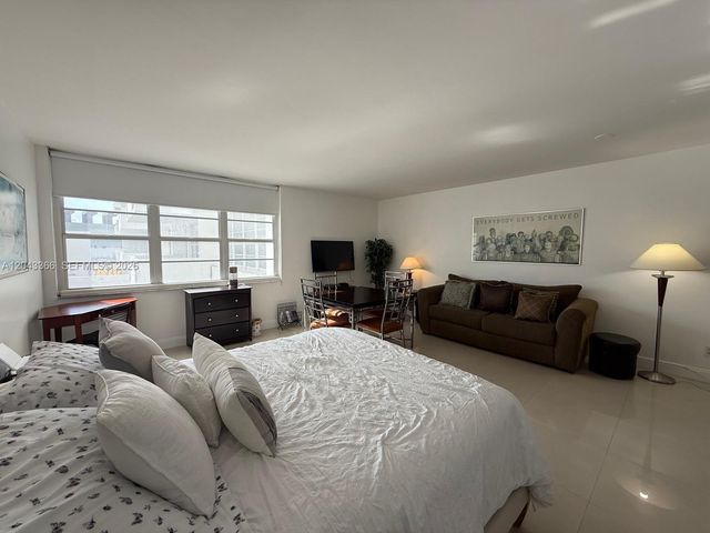100 Lincoln Rd 316, Miami Beach, FL 33139