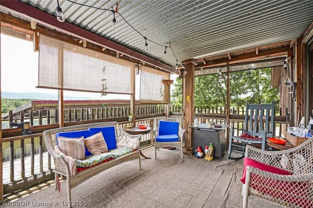 4438 Hog Thief Valley Road, Magazine, AR 72943