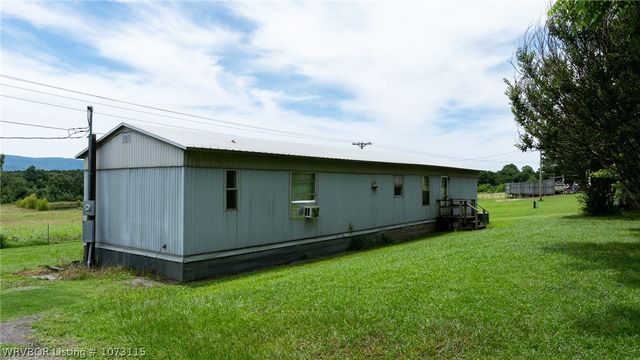 4438 Hog Thief Valley Road, Magazine, AR 72943