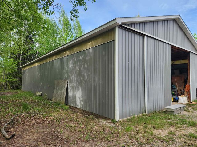 917 Chappel Dam Road, Gladwin, MI 48624