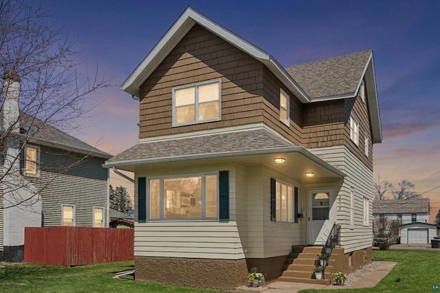 2410 Hughitt Ave, Superior, WI 54880