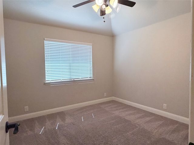 704 Lighthouse Lane, Savannah, TX 76227