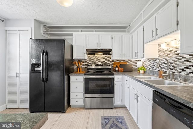 7174 GLENMEADOW CT, Frederick, MD 21703