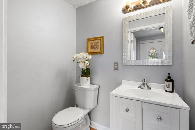 7174 GLENMEADOW CT, Frederick, MD 21703