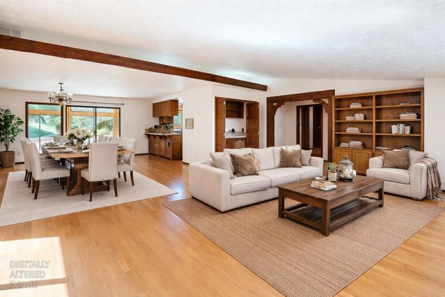 22801 Hidden Ranch Rd, Auburn, CA 95602