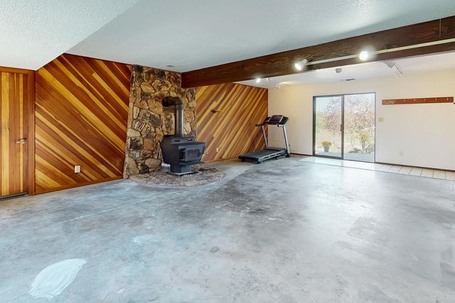 22801 Hidden Ranch Rd, Auburn, CA 95602