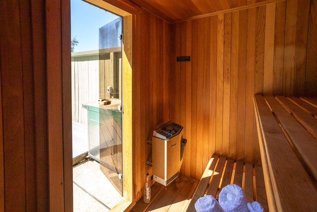 22801 Hidden Ranch Rd, Auburn, CA 95602