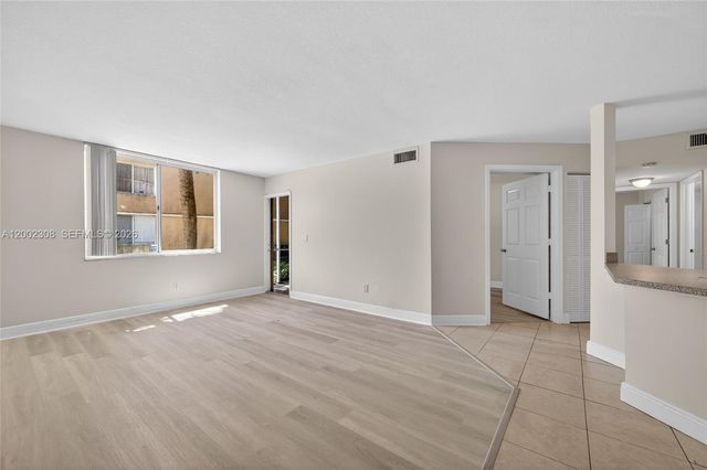 4025 W Mcnab Rd E109, Pompano Beach, FL 33069