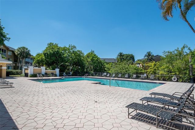 4025 W Mcnab Rd E109, Pompano Beach, FL 33069