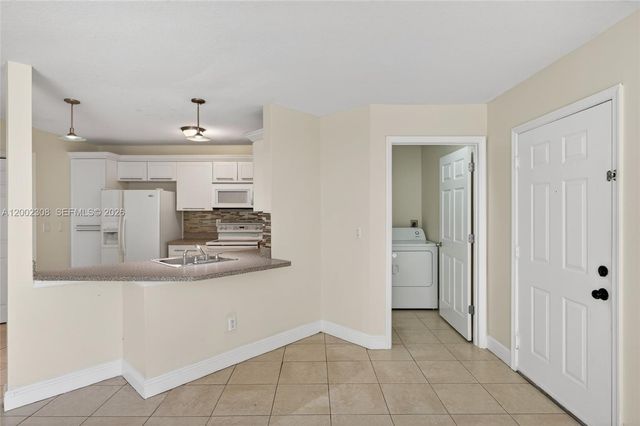 4025 W Mcnab Rd E109, Pompano Beach, FL 33069