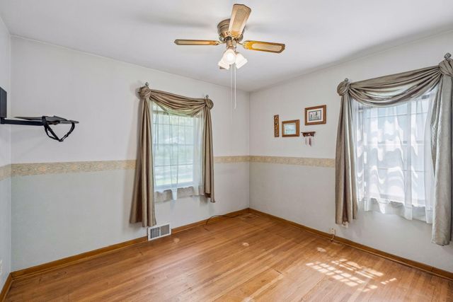 3637 Orchard Avenue N, Robbinsdale, MN 55422