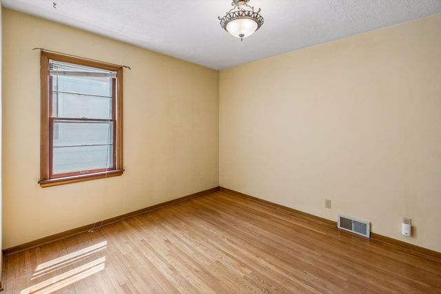 3637 Orchard Avenue N, Robbinsdale, MN 55422