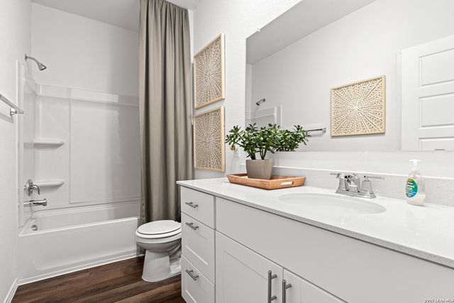 812 Soapberry Drive, New Braunfels, TX 78130