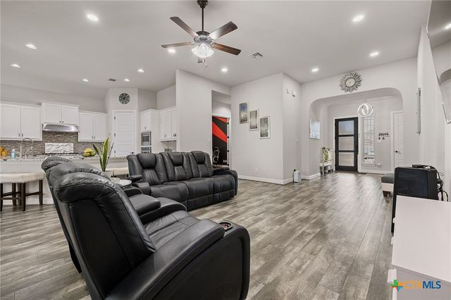 3517 Tree Swallow Way, Pflugerville, TX 78660