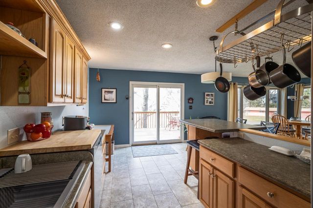 N1963 Wedgewood DRIVE E, La Crosse, WI 54601