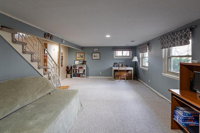 N1963 Wedgewood DRIVE E, La Crosse, WI 54601