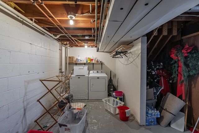 N1963 Wedgewood DRIVE E, La Crosse, WI 54601