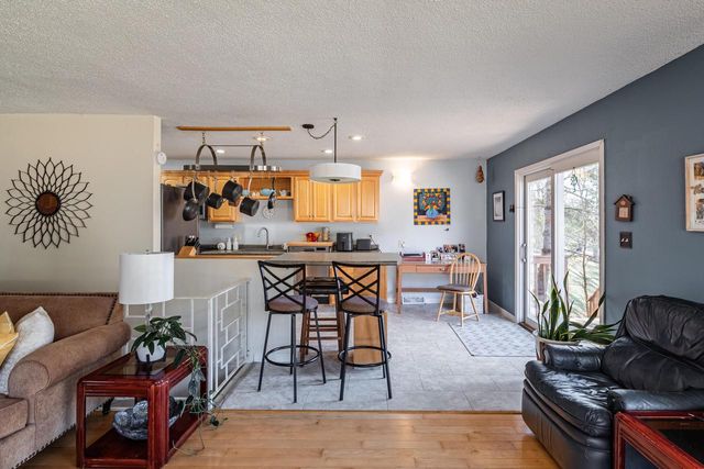 N1963 Wedgewood DRIVE E, La Crosse, WI 54601