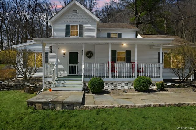 21 Barger Street, Putnam Valley, NY 10579