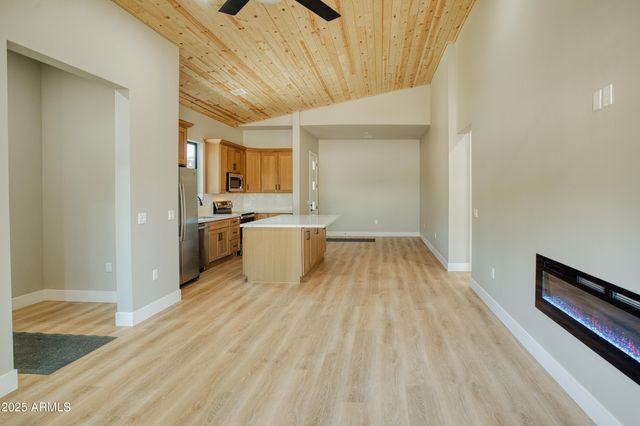 4696 West Tatanka Loop --, Show Low, AZ 85901