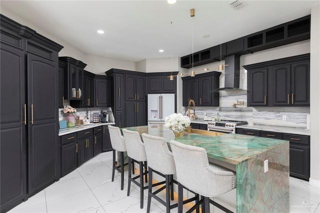 1509 Dora Jeanne Drive, Mission, TX 78572