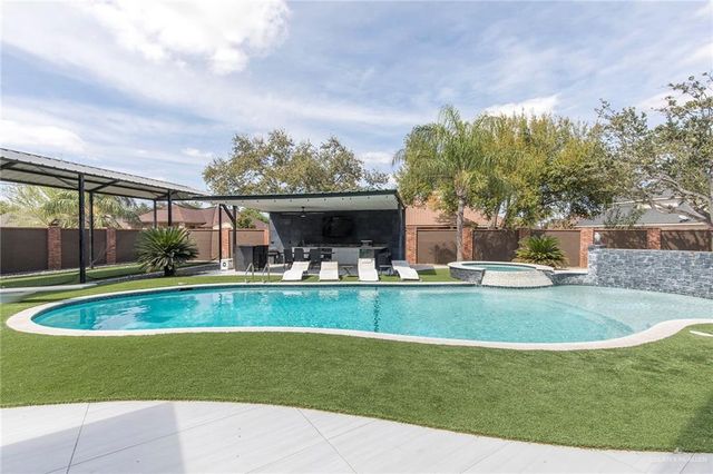 1509 Dora Jeanne Drive, Mission, TX 78572