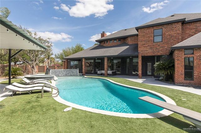 1509 Dora Jeanne Drive, Mission, TX 78572