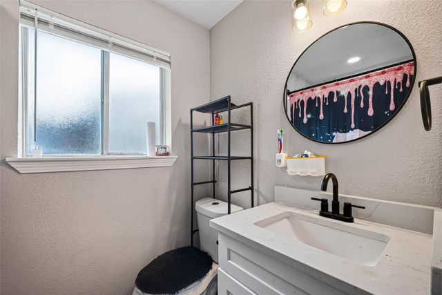 12711 Greenshire Dr Drive, Houston, TX 77048