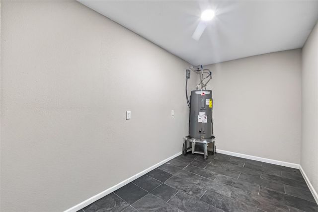 12711 Greenshire Dr Drive, Houston, TX 77048