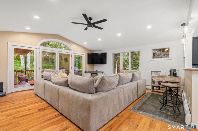 69 Fox Ridge Lane, Tolland, CT 06084
