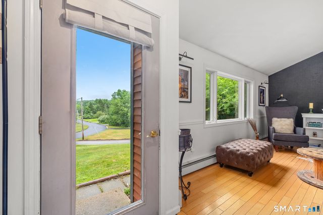 69 Fox Ridge Lane, Tolland, CT 06084