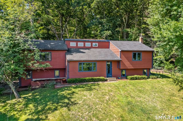 69 Fox Ridge Lane, Tolland, CT 06084
